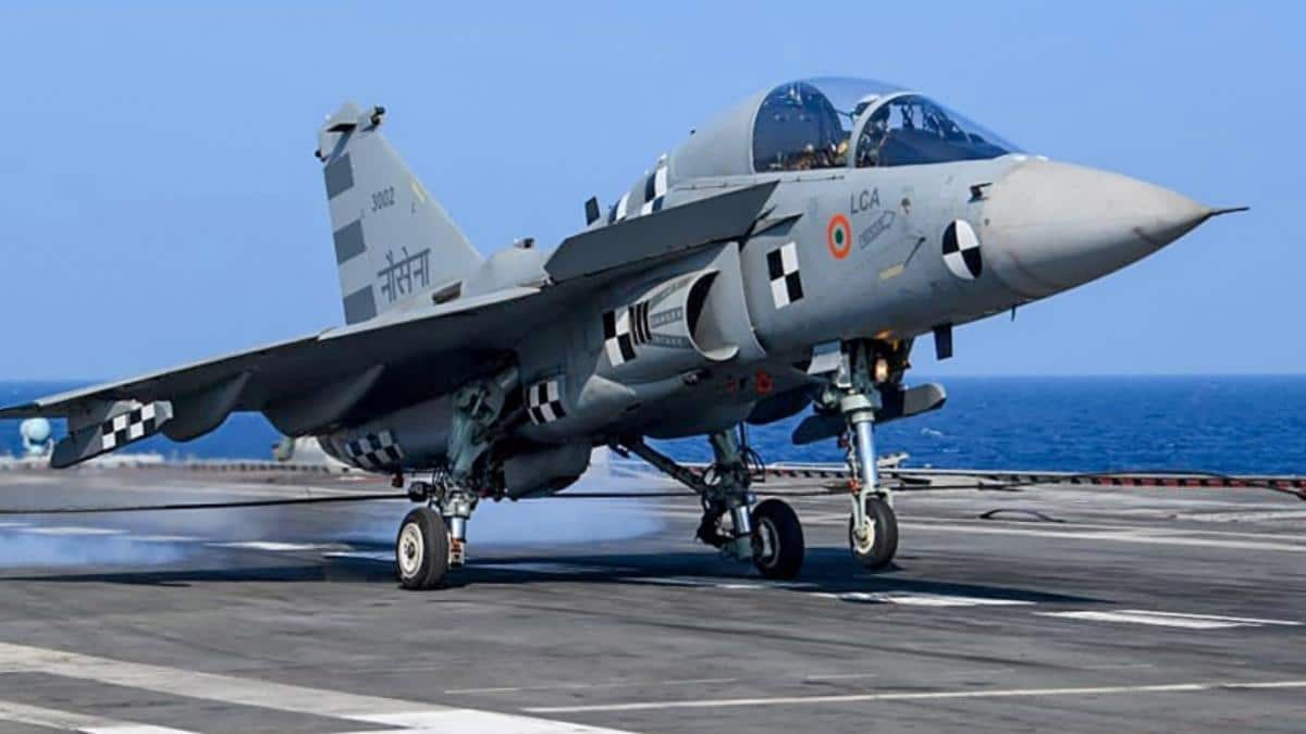 tejas fighter jet
