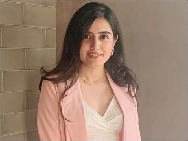 Niharika Bhargav Success Story in Hindi