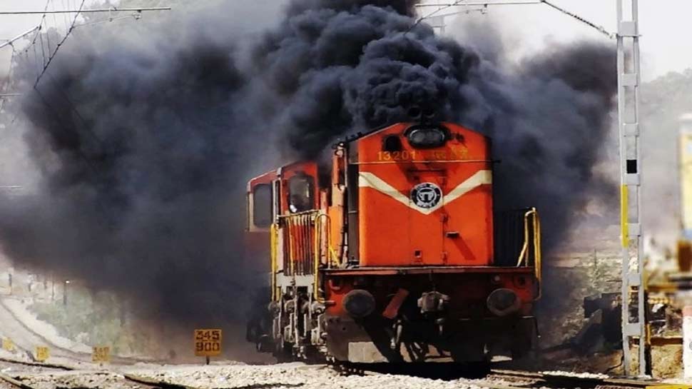 train ka engine kitna diesel khata hai